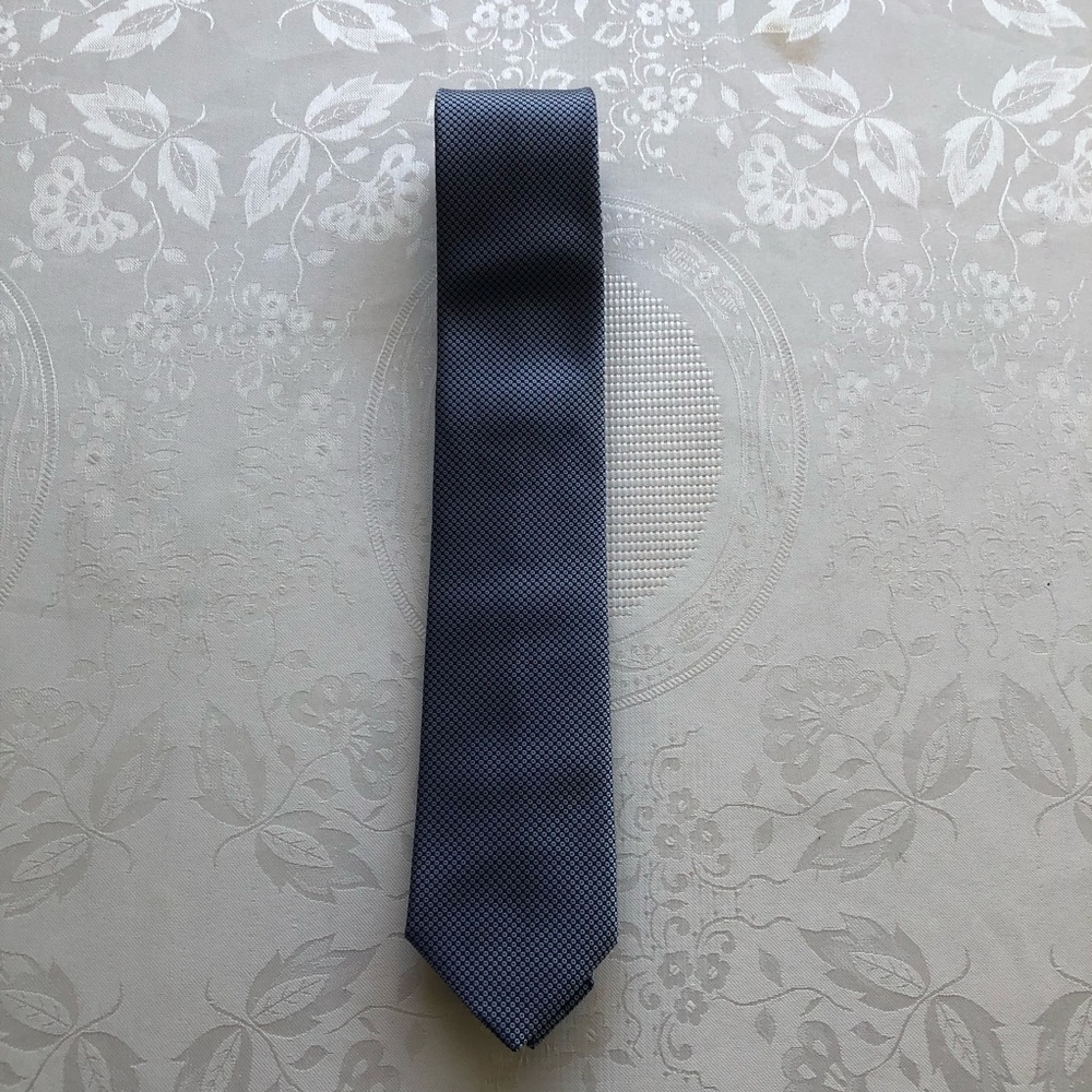 BOSS Hugo Boss Slate 100% Silk Classic Men’s Neck-Tie Slim Width Made In ITALY